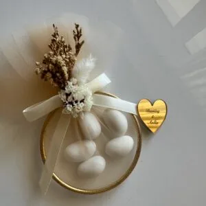 Golden Heart – Μπομπονιέρα Κρίκος με Ξηρά Λουλούδια & Προσωποποιημένο Χρυσό Καρτελάκι